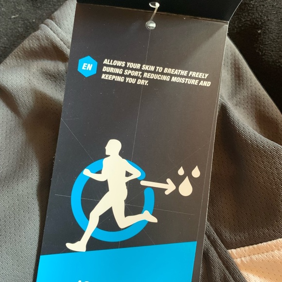 Distance Night in Palatine ASICS Tank - Picture 5 of 5